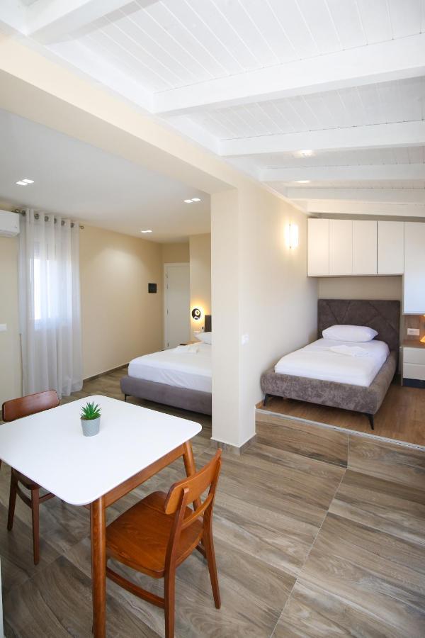 Queen Apartmets Vlorë Exterior foto