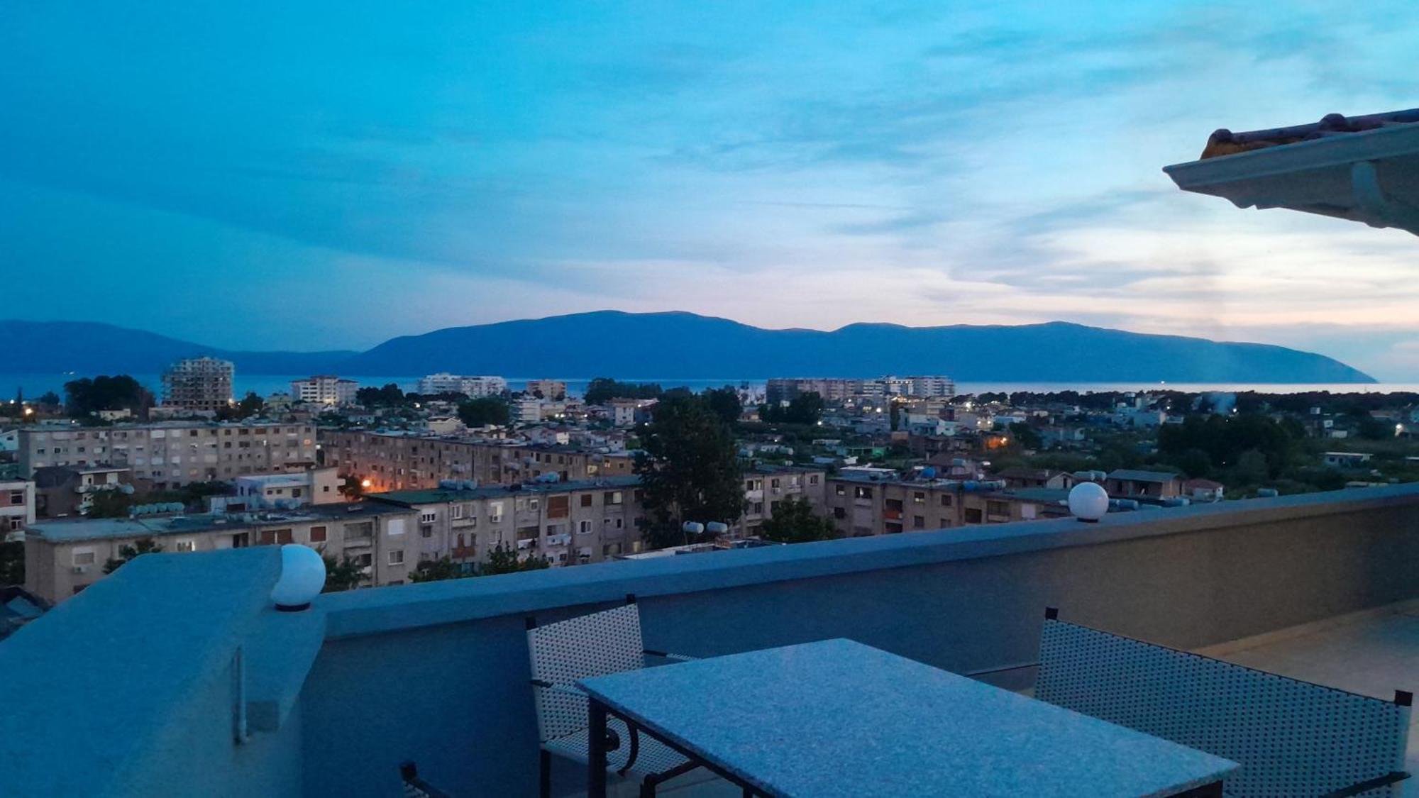 Queen Apartmets Vlorë Cameră foto