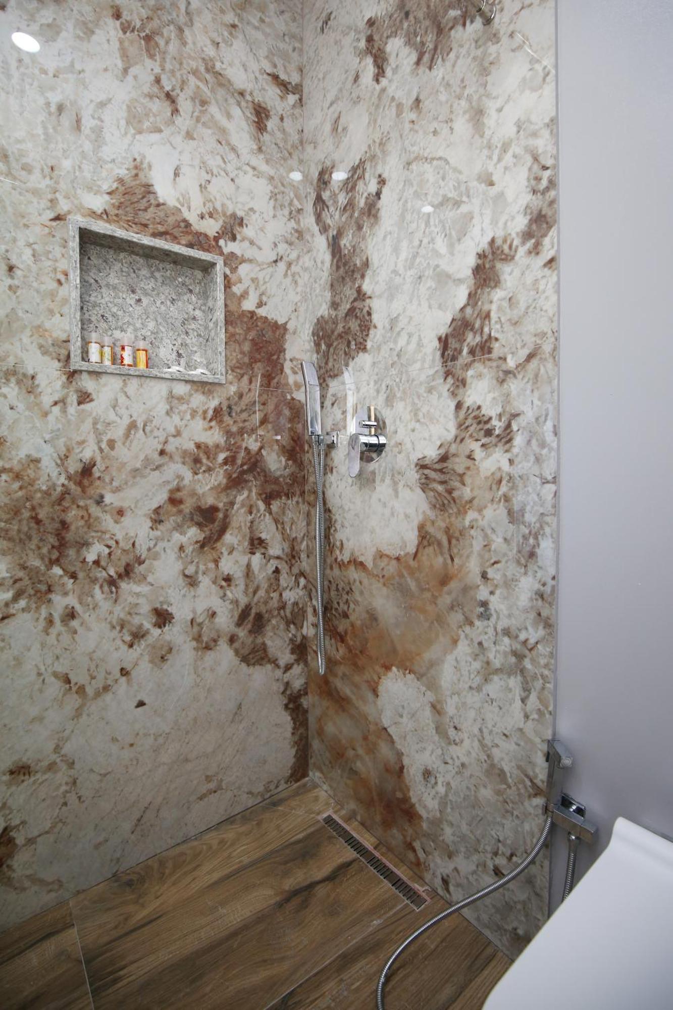 Queen Apartmets Vlorë Cameră foto
