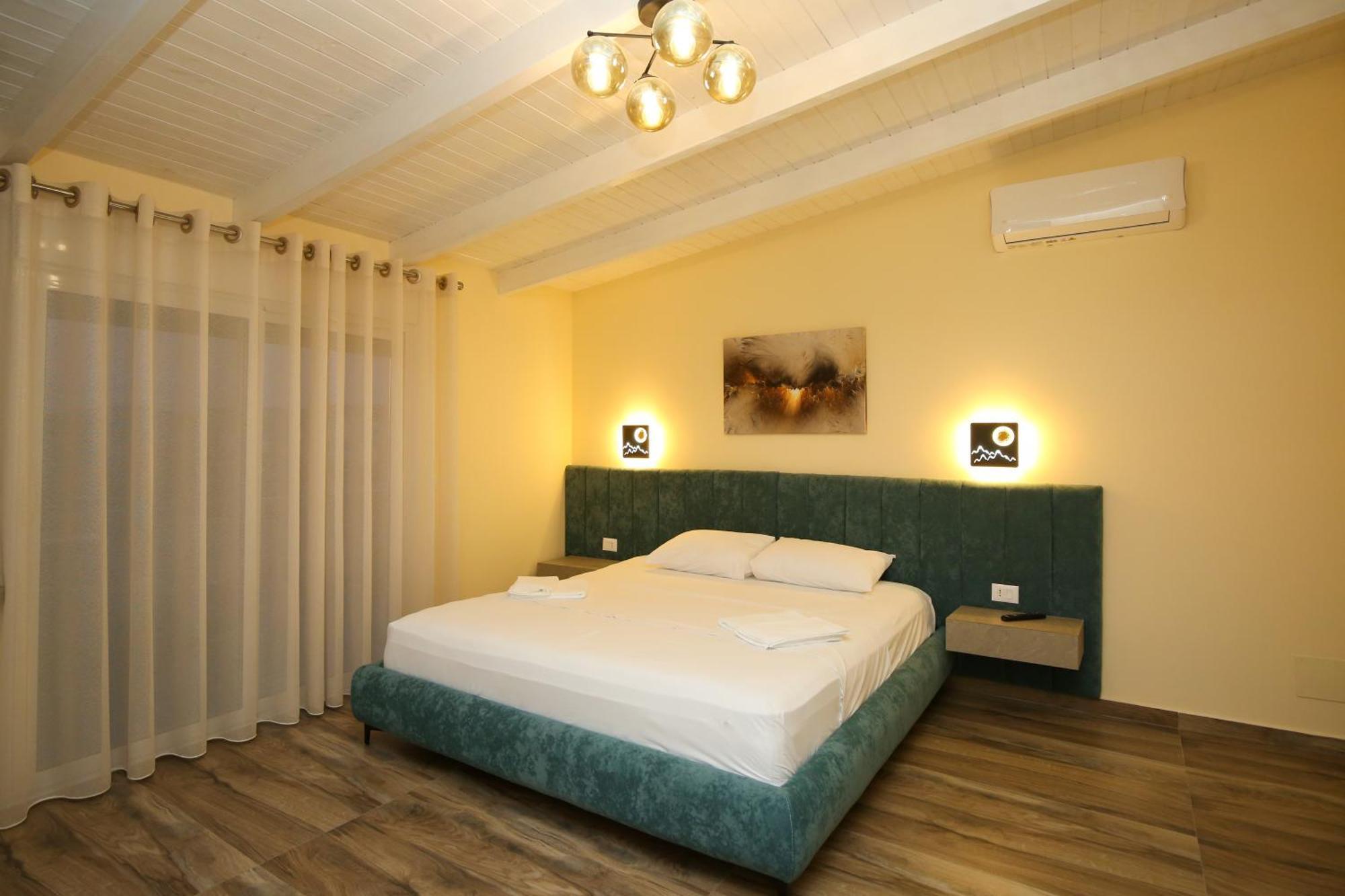 Queen Apartmets Vlorë Cameră foto